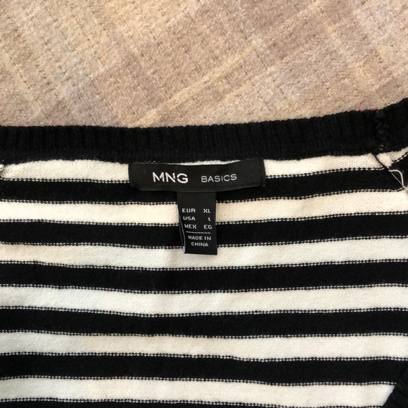 Black and white stripped sweater. - Picture 3 of 4